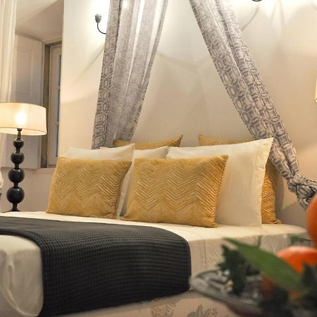 Chic Suite Sequa In Taviras Historical Centre Exterior photo